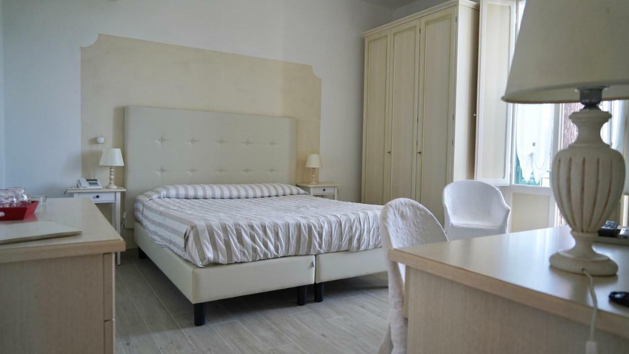 Hotel La Primula Forte dei Marmi Eksteriør billede